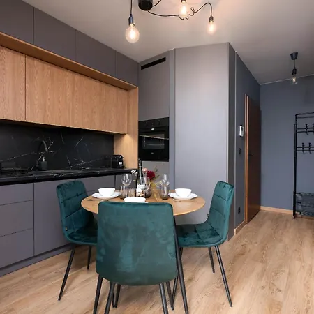 Appartement Spychalskiego - Parking, Balcony - By Rentujemy Poznań