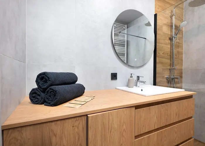 Spychalskiego - Parking, Balcony - By Rentujemy アパート ポズナン