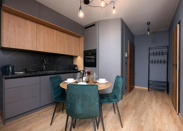 Apartment Spychalskiego - Parking, Balcony - By Rentujemy Poznan