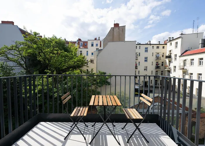 Apartment Spychalskiego - Parking, Balcony - By Rentujemy